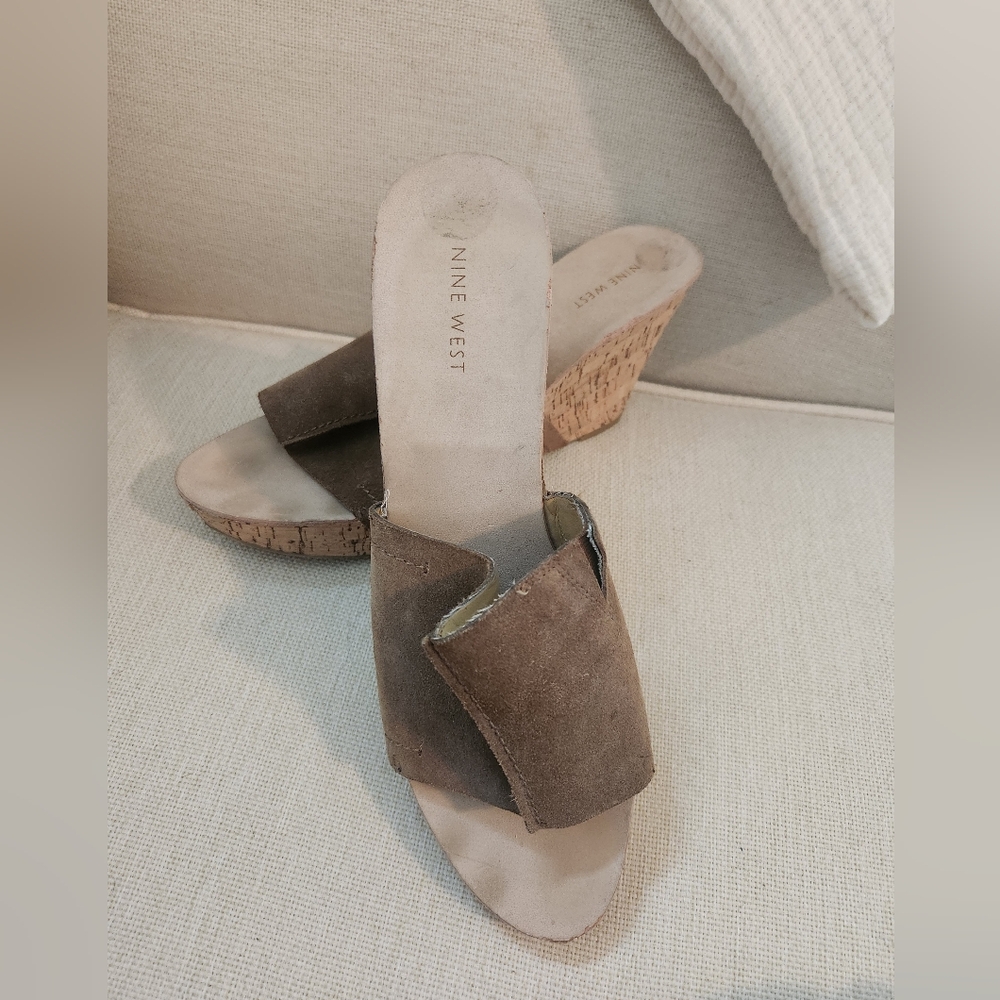 Size 10 Nine West Wedges